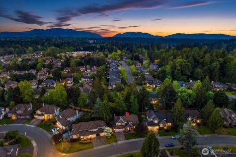 23203 NE 18th Place Sammamish WA 98074