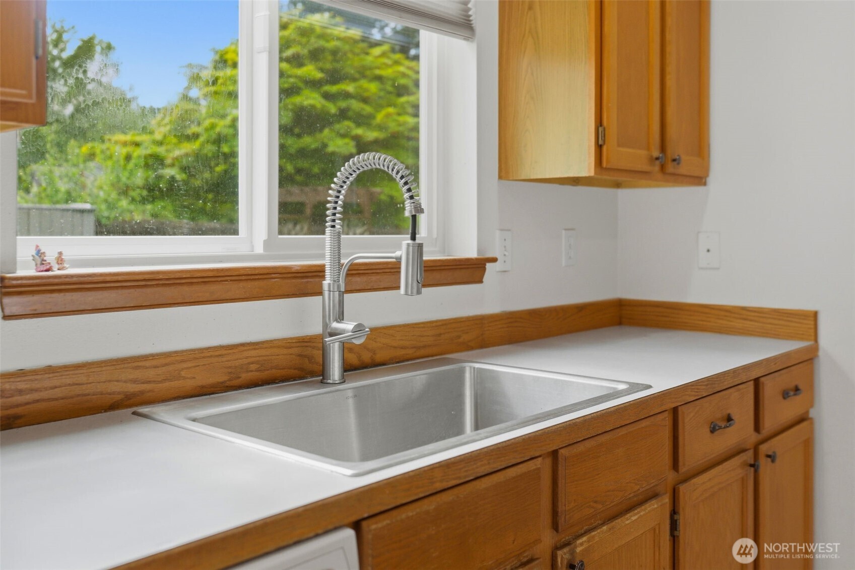 24130 Madura Drive NE Kingston WA 98346