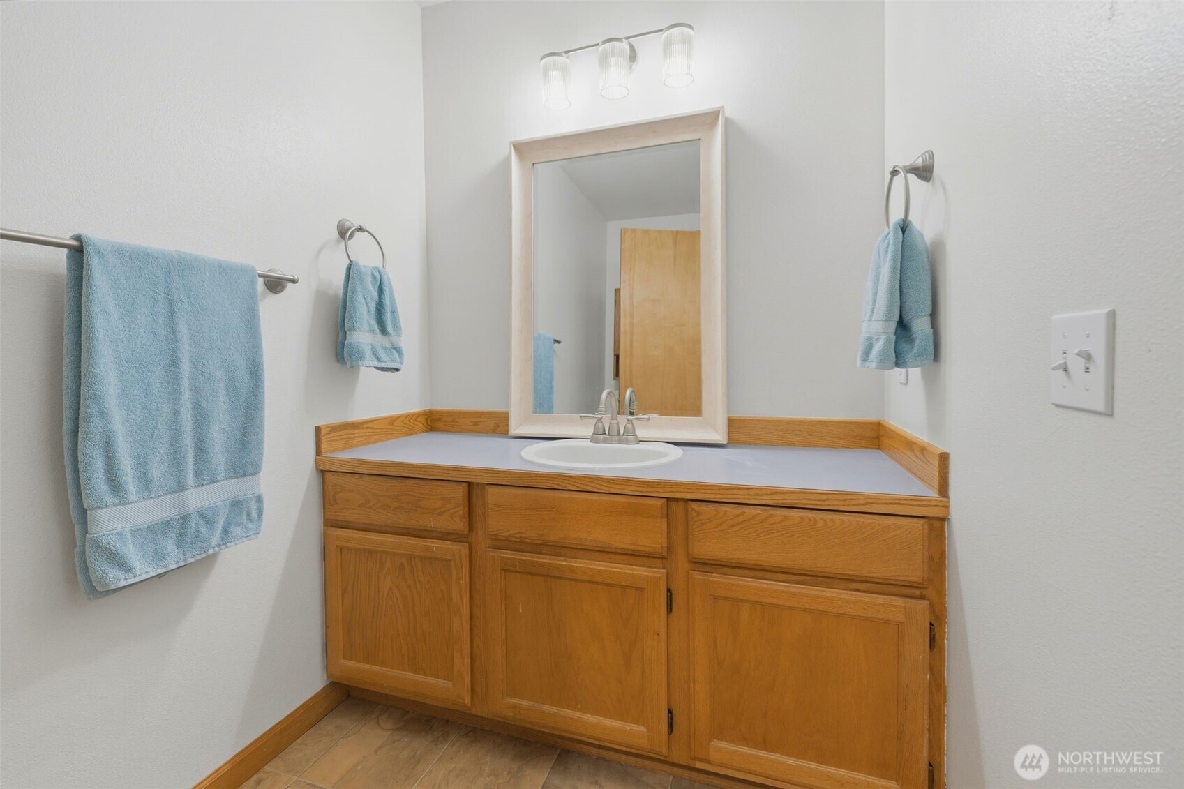 24130 Madura Drive NE Kingston WA 98346