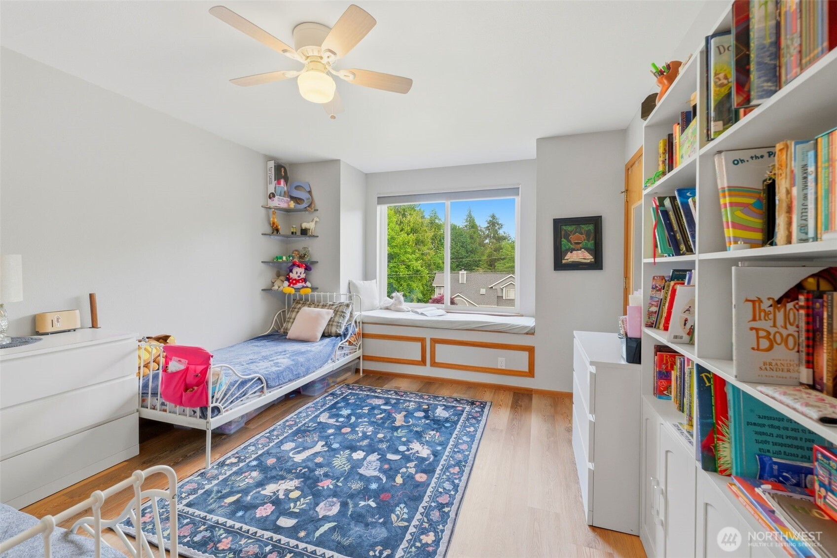 24130 Madura Drive NE Kingston WA 98346