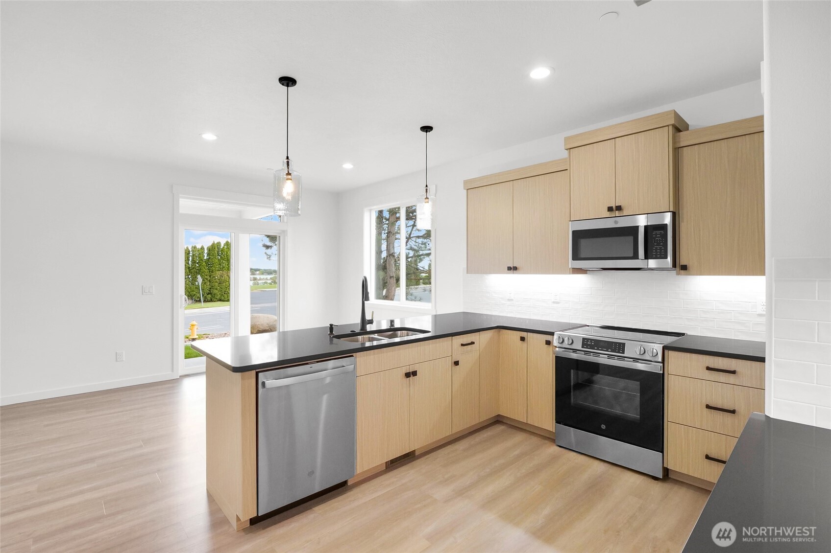 6398 NE Melby Way Moses Lake WA 98837
