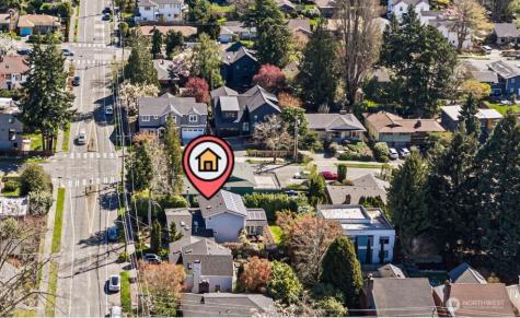 3813 70TH Seattle WA 98115
