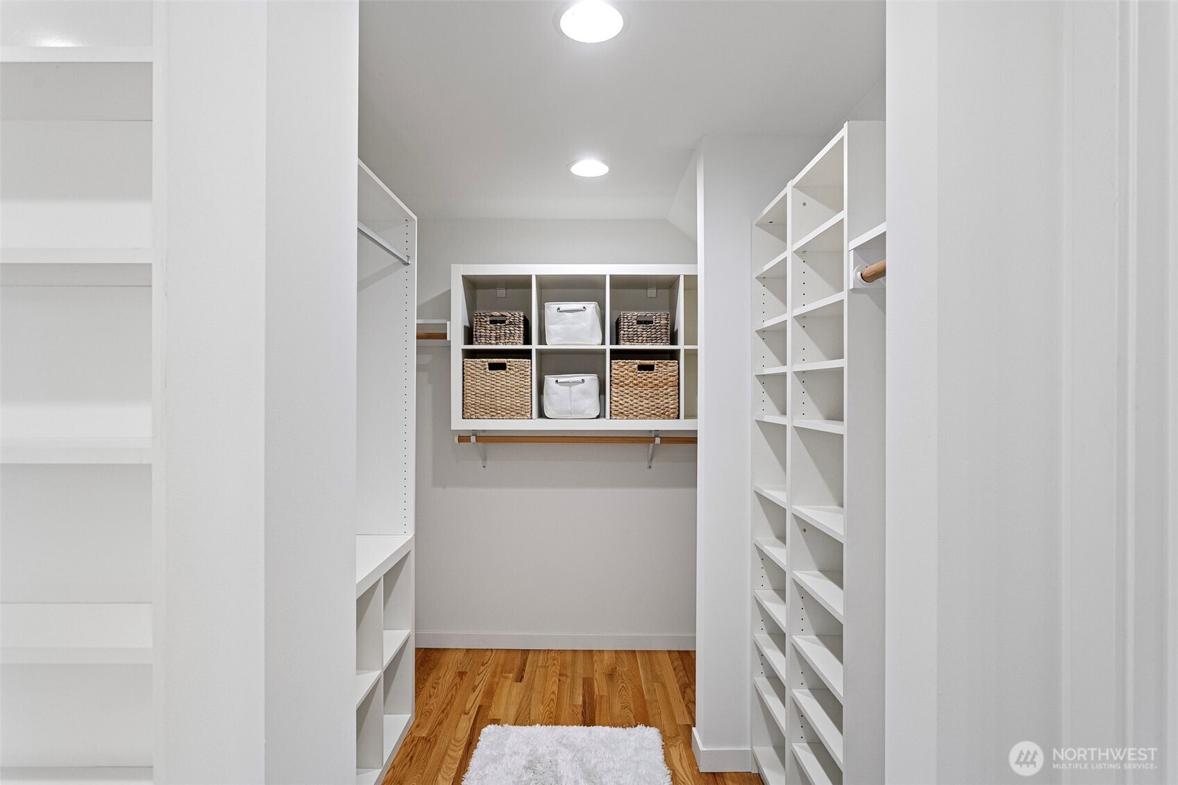 3813 NE 70th Street Seattle WA 98115