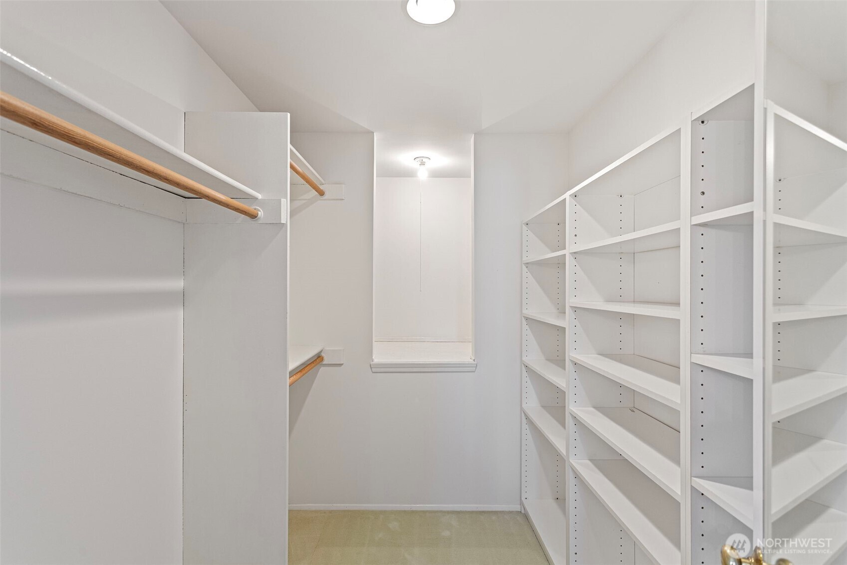 3813 NE 70th Street Seattle WA 98115