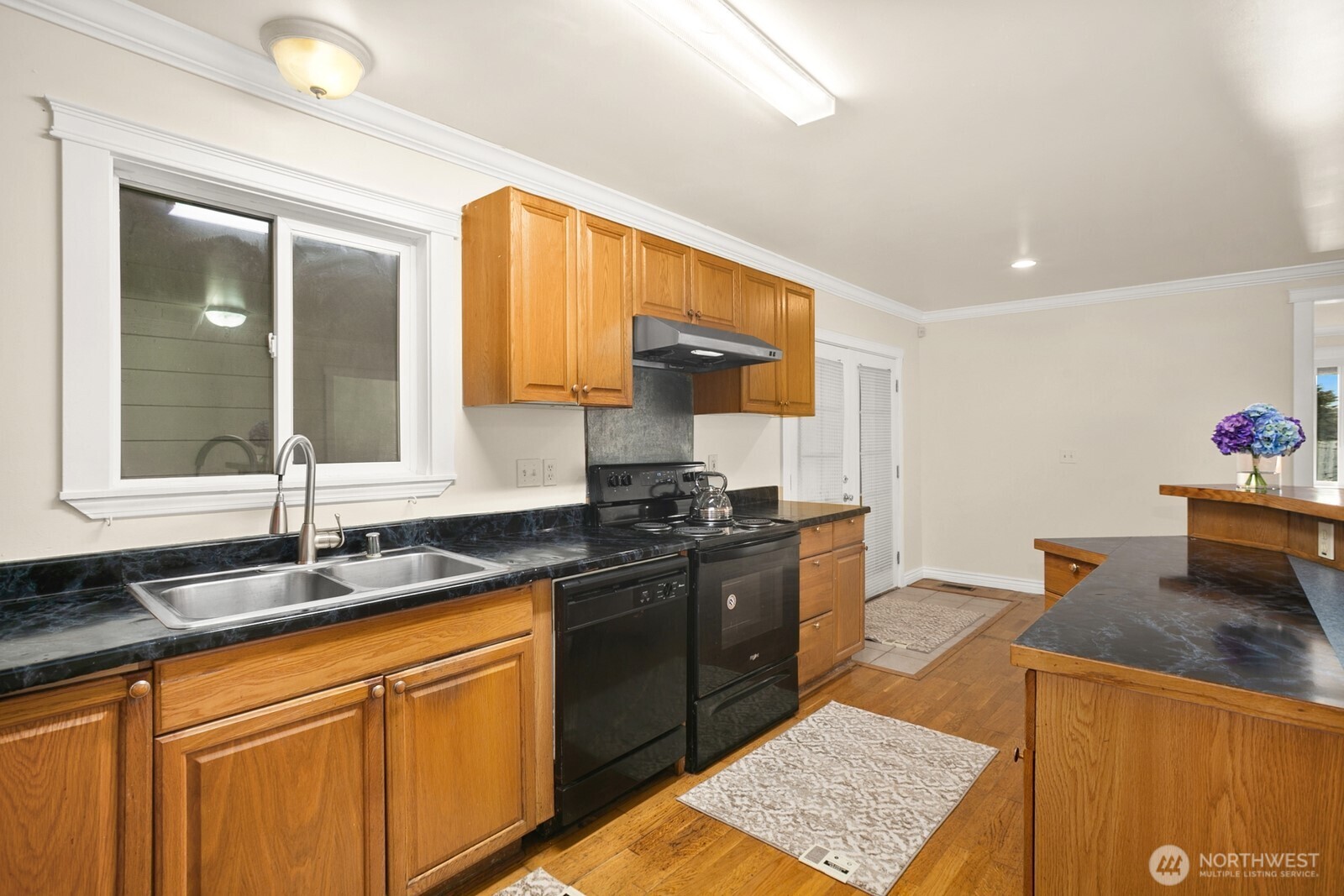 1520 S Bennett Street Seattle WA 98108
