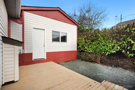 1520 S Bennett Street Seattle WA 98108