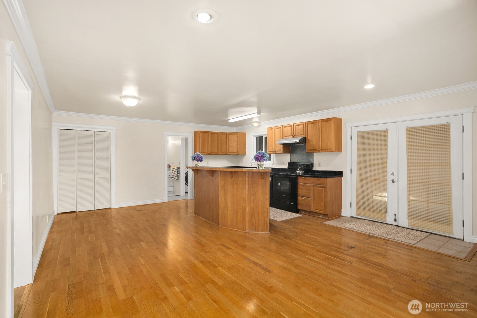 1520 S Bennett Street Seattle WA 98108