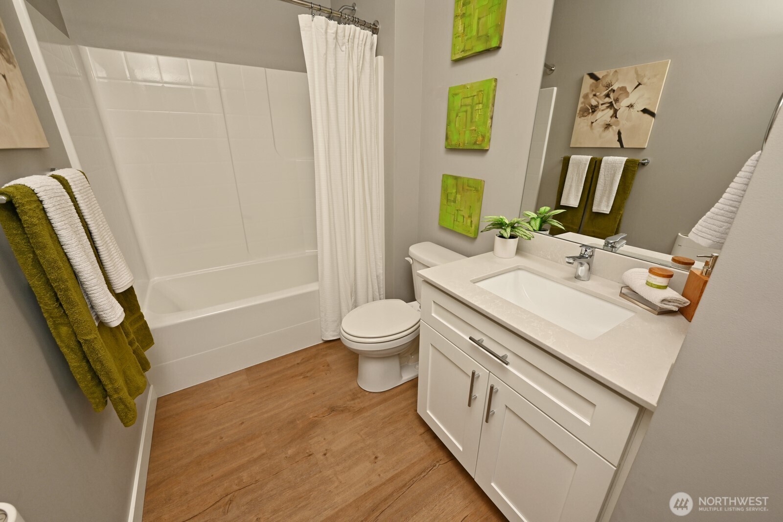 18028 10th Avenue NE Shoreline WA 98155