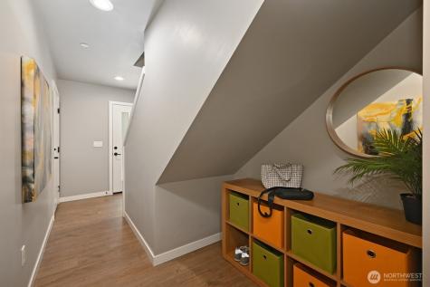 18028 10th Avenue NE Shoreline WA 98155