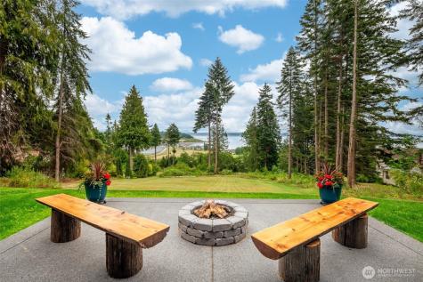 501 Vesper Way Camano Island WA 98282