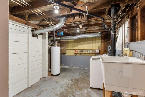1114 Marguerite Avenue Bremerton WA 98337