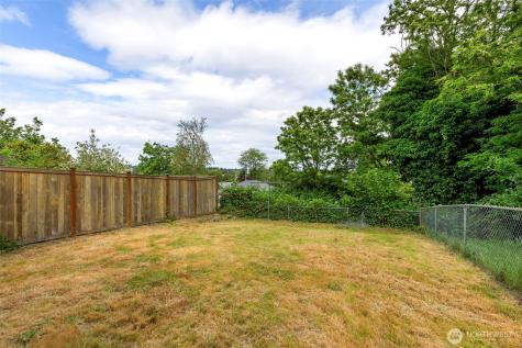1114 Marguerite Avenue Bremerton WA 98337