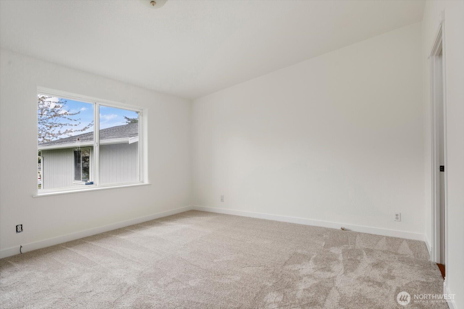954 Shawn Avenue Oak Harbor WA 98277