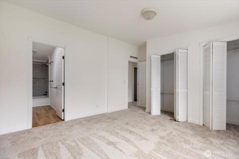 954 Shawn Avenue Oak Harbor WA 98277