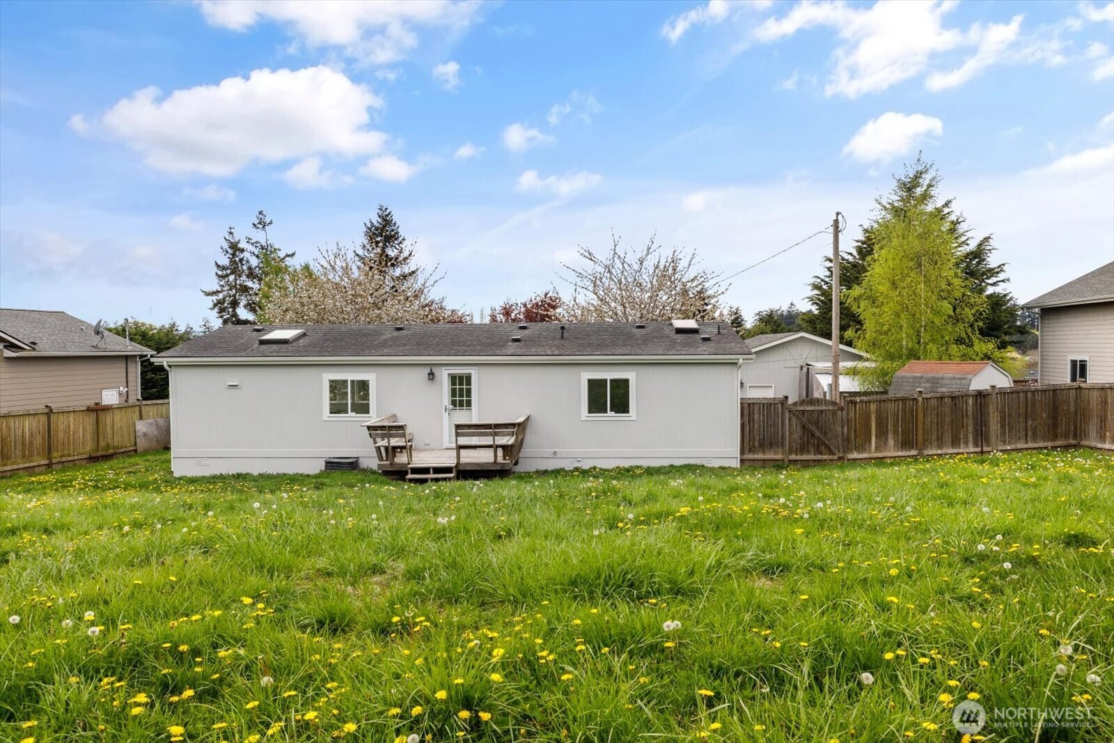 954 Shawn Avenue Oak Harbor WA 98277