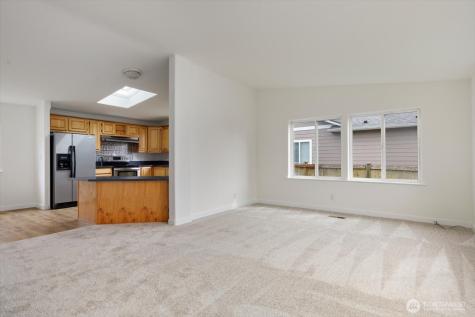 954 Shawn Avenue Oak Harbor WA 98277