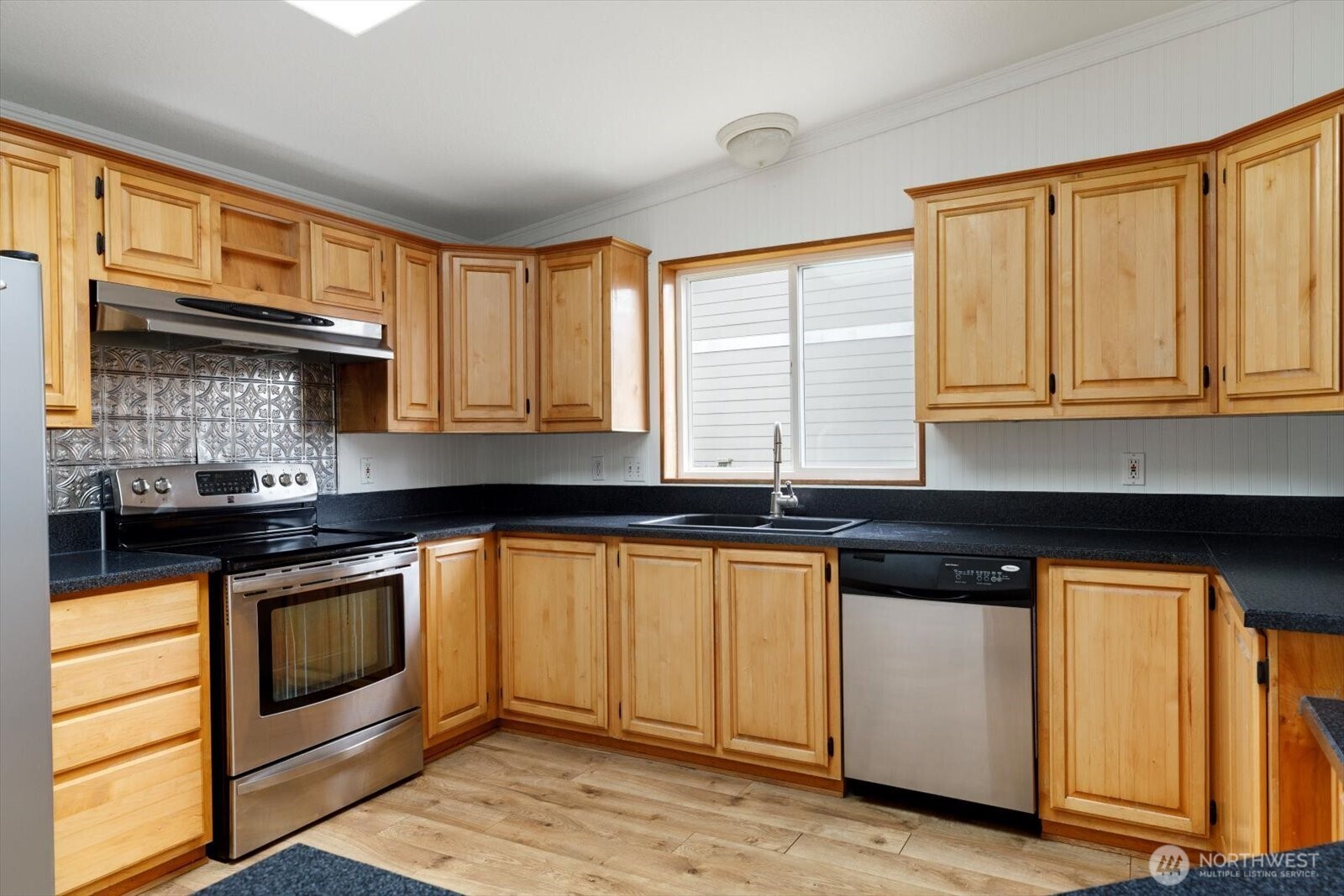 954 Shawn Avenue Oak Harbor WA 98277