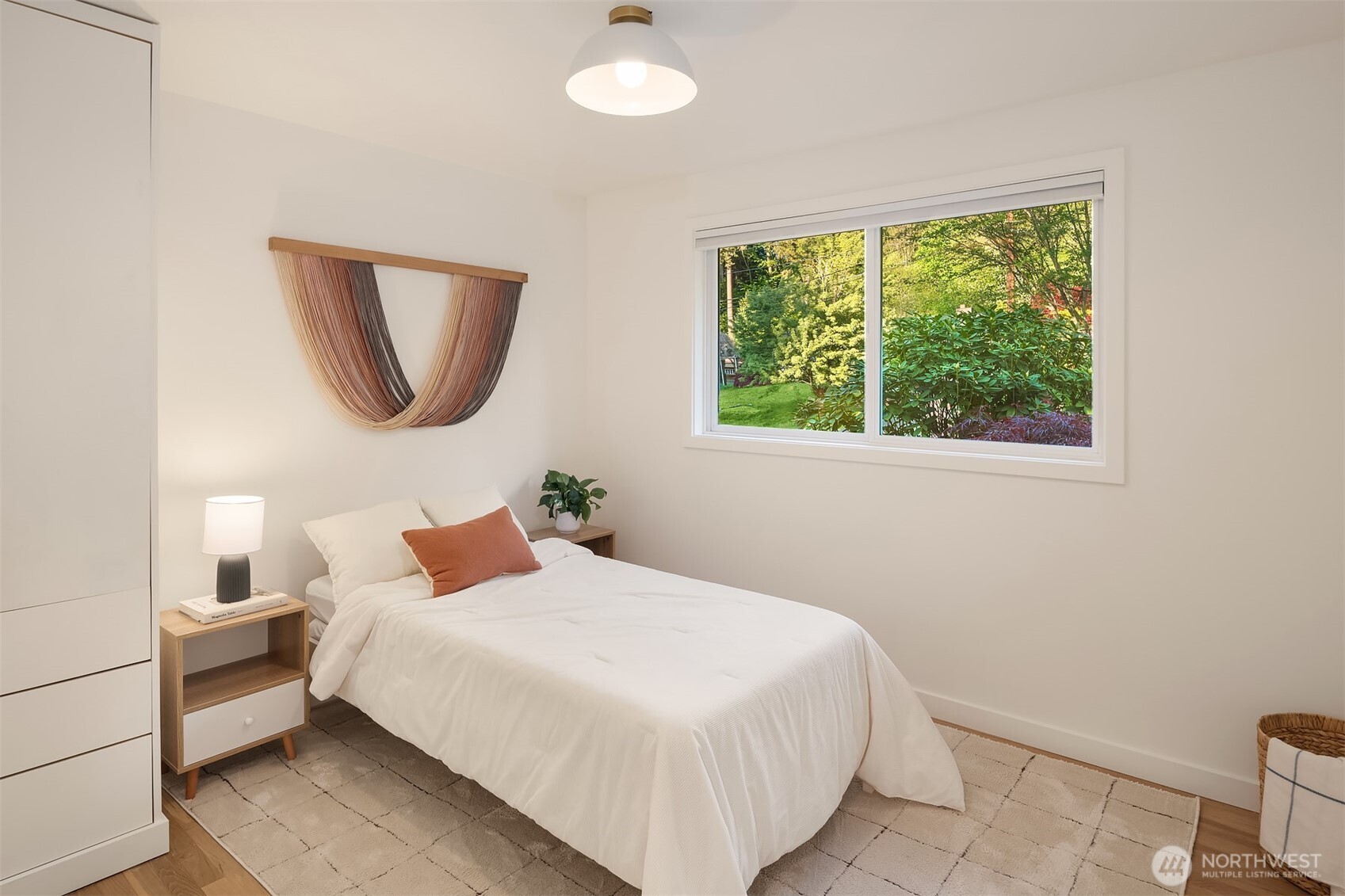 24024 95th Place W Edmonds WA 98020