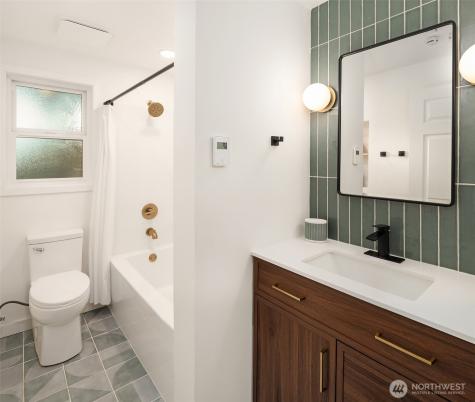 24024 95th Place W Edmonds WA 98020