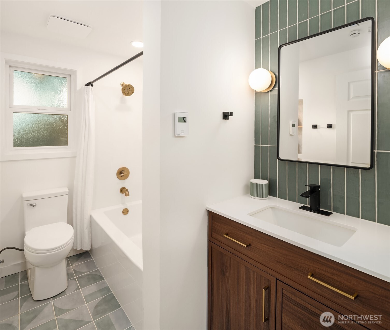 24024 95th Place W Edmonds WA 98020