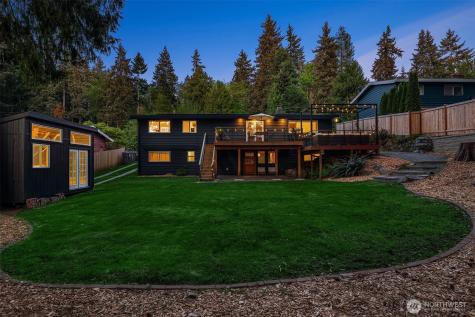 24024 95th Place W Edmonds WA 98020