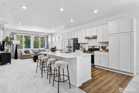 34196 Emerald Ridge Avenue SE Black Diamond WA 98010