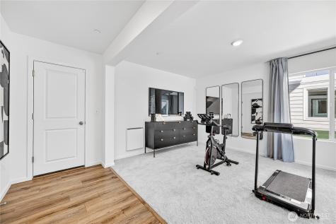 34196 Emerald Ridge Avenue SE Black Diamond WA 98010