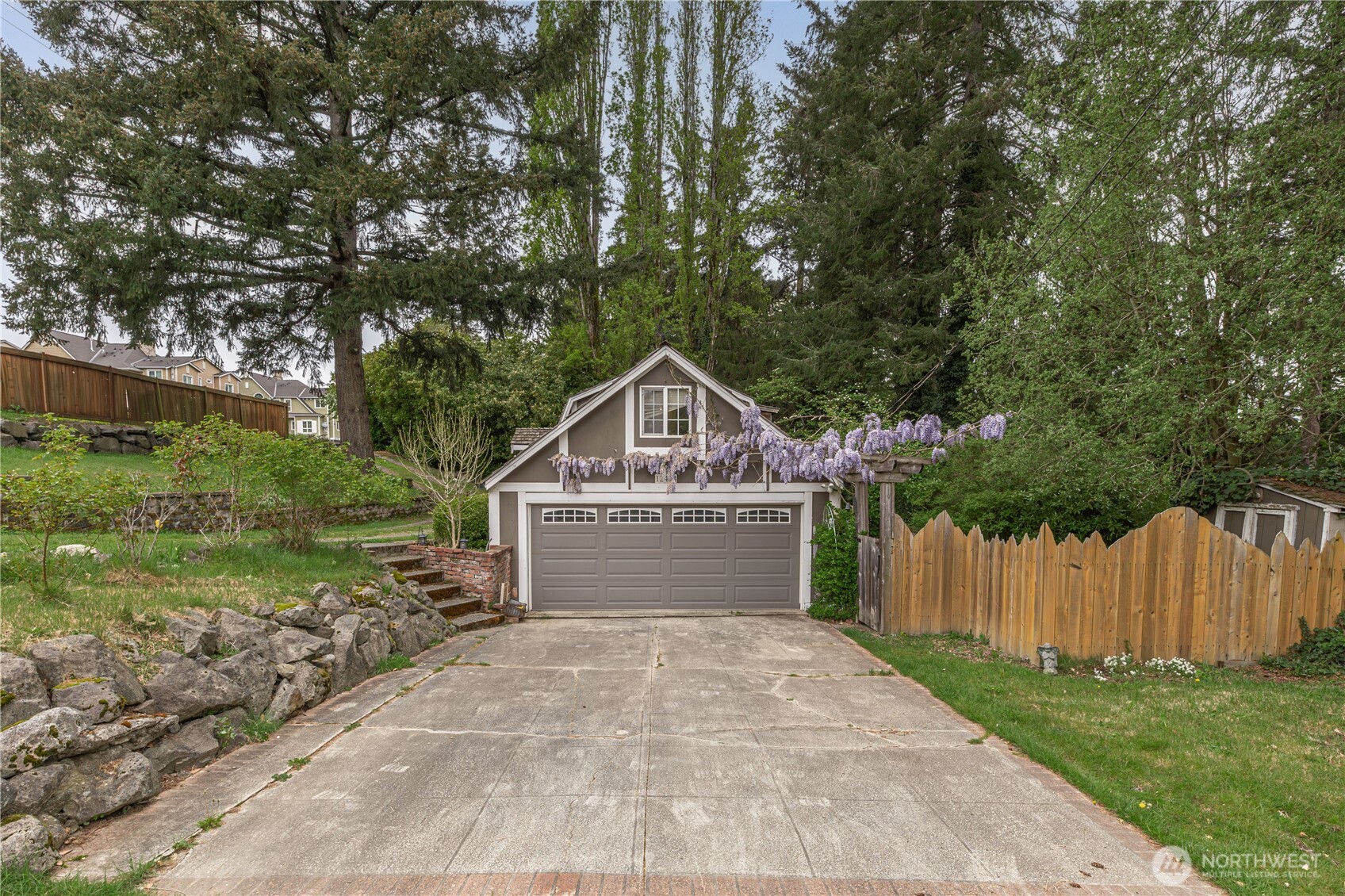 12404 NE 6th Place Bellevue WA 98005
