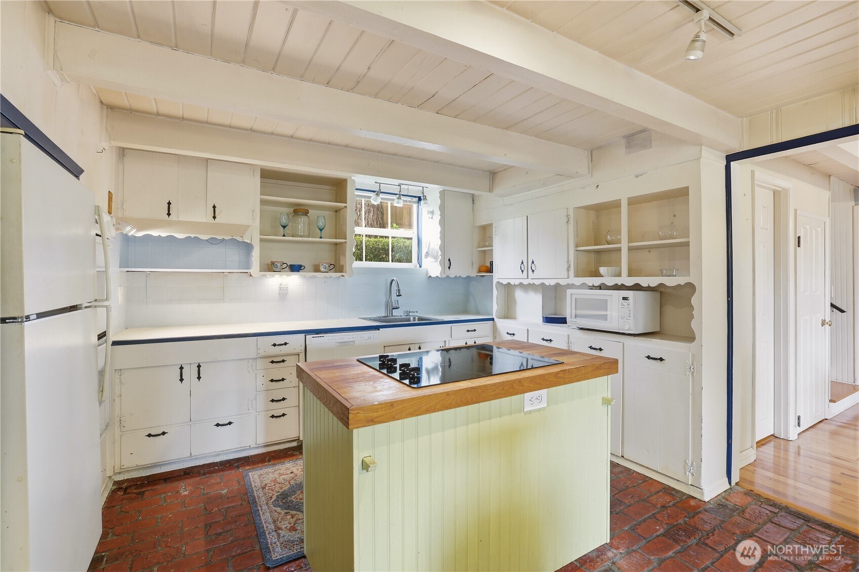 12404 NE 6th Place Bellevue WA 98005