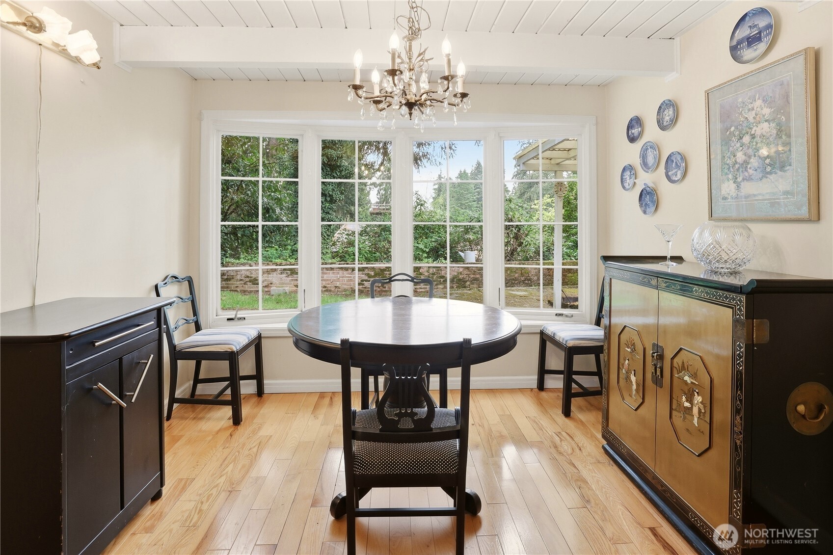 12404 NE 6th Place Bellevue WA 98005