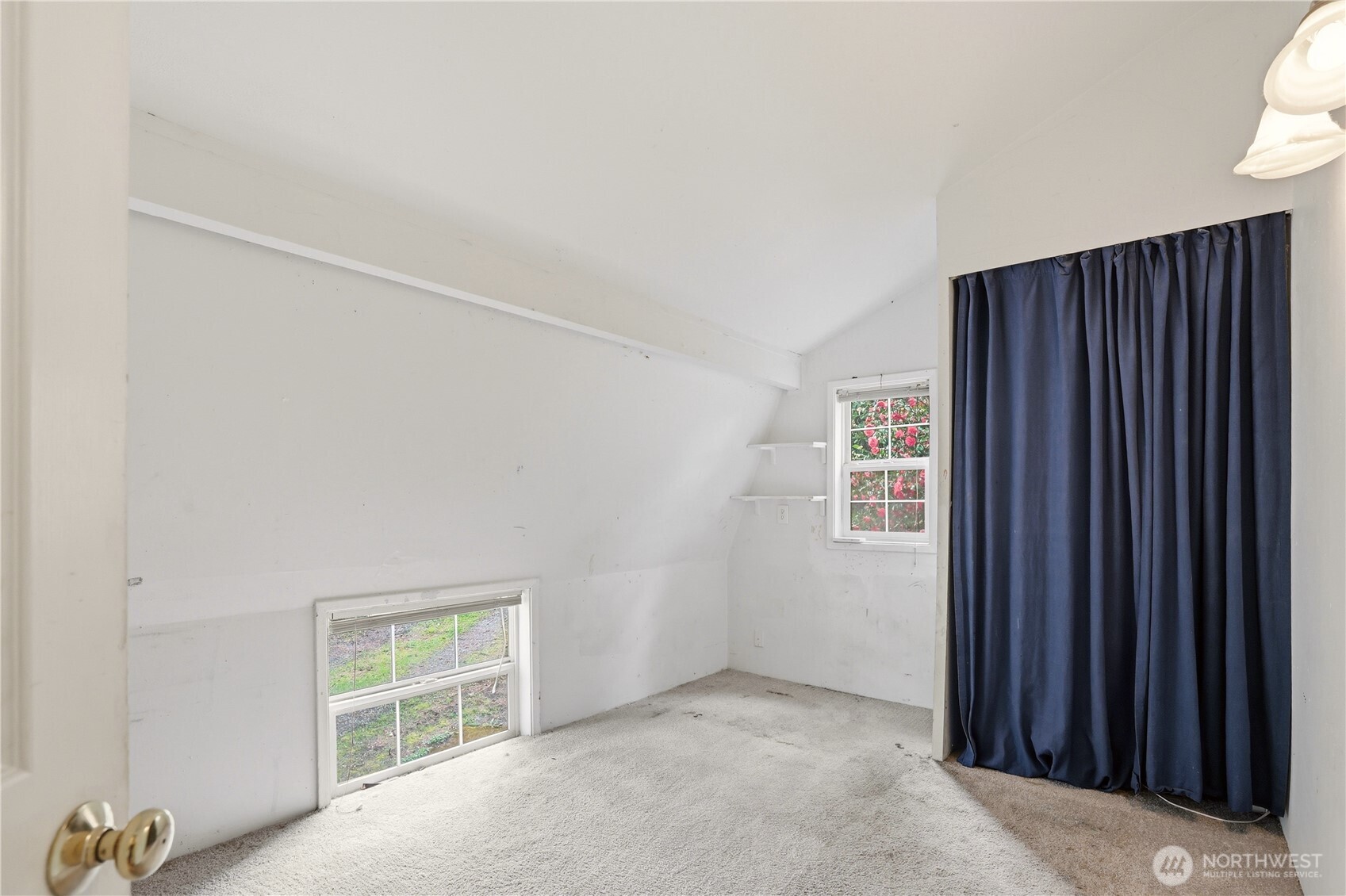 12404 NE 6th Place Bellevue WA 98005