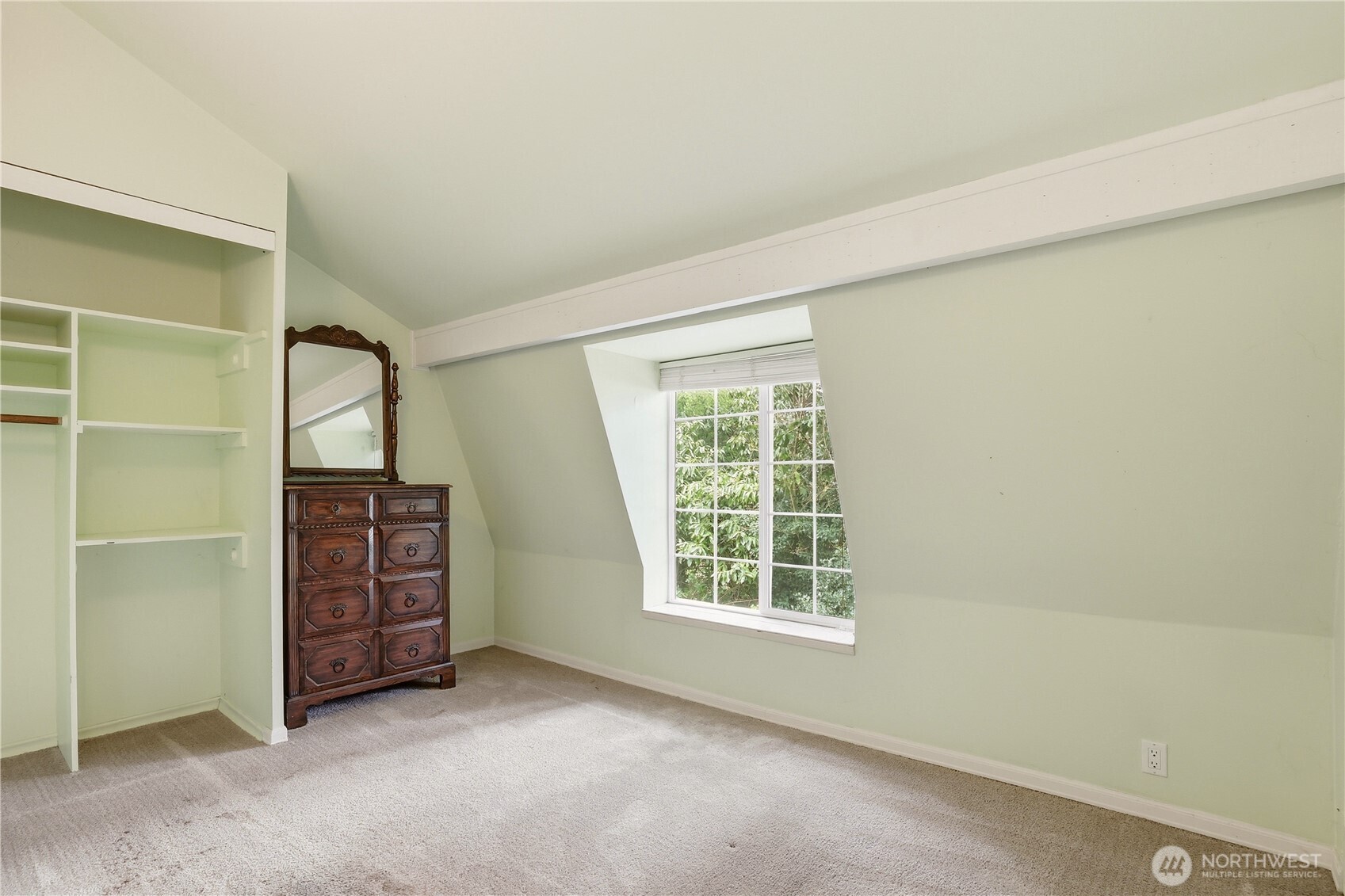 12404 NE 6th Place Bellevue WA 98005