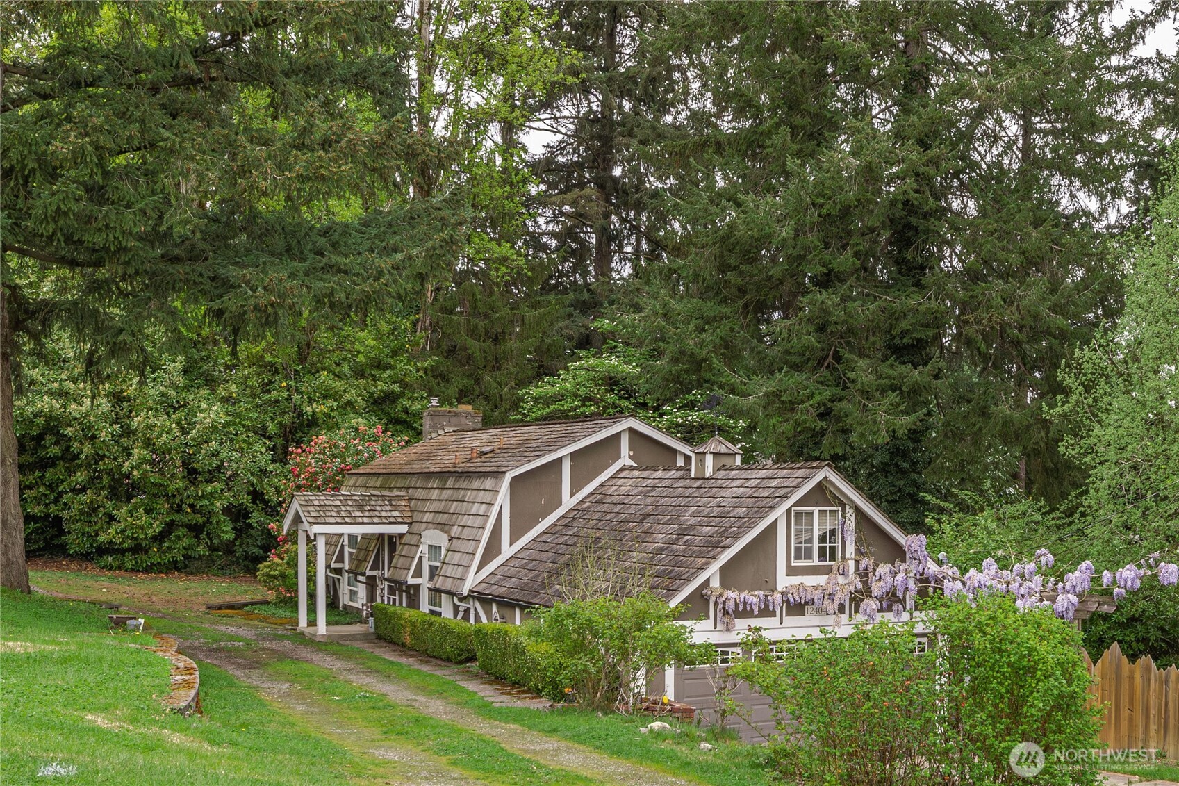 12404 NE 6th Place Bellevue WA 98005