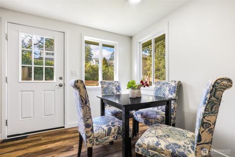 14517 Meridian Avenue N Shoreline WA 98133