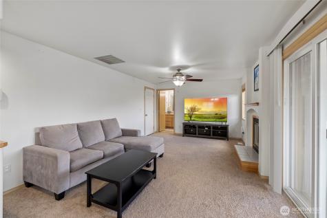 1240 Arrezo Drive Sedro Woolley WA 98284