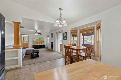 1240 Arrezo Drive Sedro Woolley WA 98284