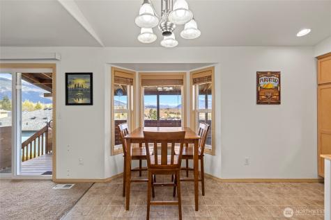 1240 Arrezo Drive Sedro Woolley WA 98284