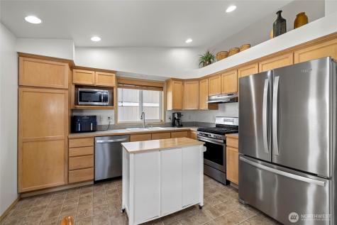 1240 Arrezo Drive Sedro Woolley WA 98284