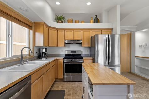 1240 Arrezo Drive Sedro Woolley WA 98284