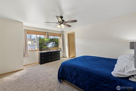 1240 Arrezo Drive Sedro Woolley WA 98284