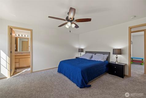 1240 Arrezo Drive Sedro Woolley WA 98284