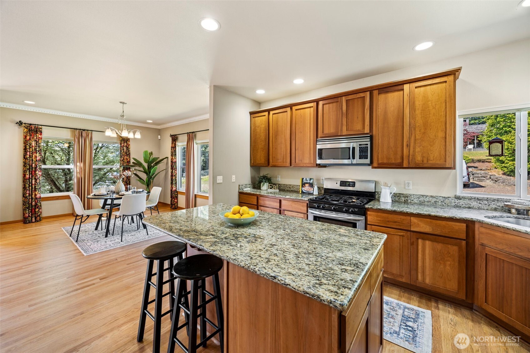 1987 NW Rampart Ridge Court Bremerton WA 98311