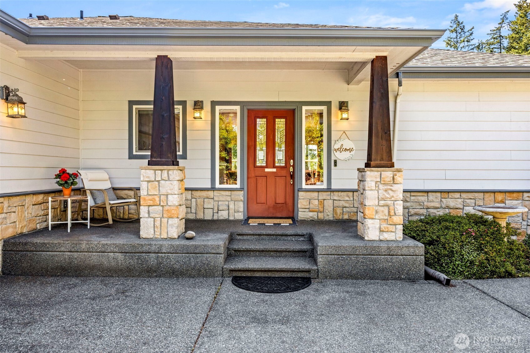 1987 NW Rampart Ridge Court Bremerton WA 98311
