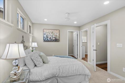 14322 Admiralty Way Lynnwood WA 98087