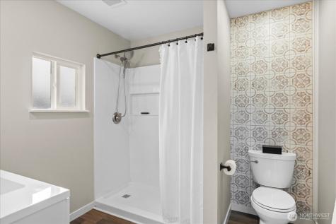 14322 Admiralty Way Lynnwood WA 98087