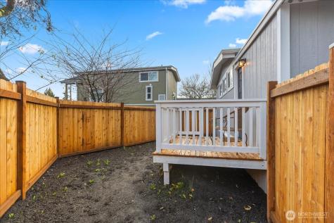 14322 Admiralty Way Lynnwood WA 98087