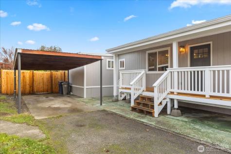 14322 Admiralty Way Lynnwood WA 98087
