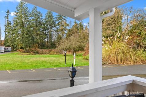 14322 Admiralty Way Lynnwood WA 98087