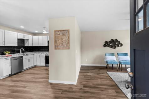 14322 Admiralty Way Lynnwood WA 98087