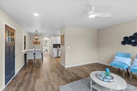 14322 Admiralty Way Lynnwood WA 98087